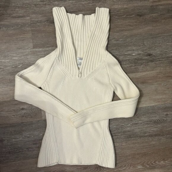 Cache Women Cowl Neck Zipper Pullover Sweater - Picture 7 of 9